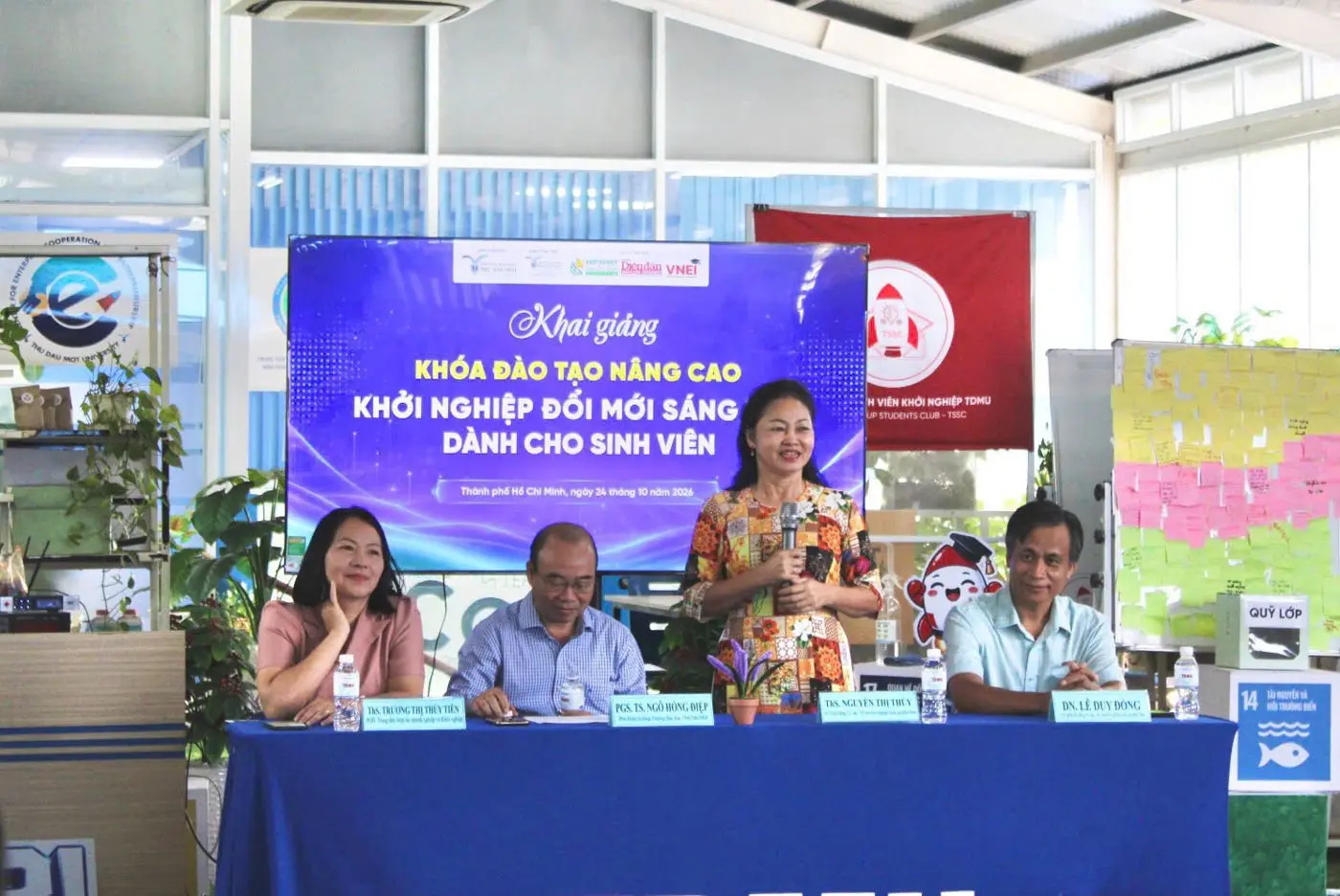 Khai giảng Khóa đào tạo Khởi nghiệp đổi mới sáng tạo nâng cao dành cho sinh viên Trường Đại học Thủ Dầu Một